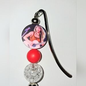 📚 NEW BEADED BOOKMARK 📚